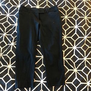 Cropped stretchy pants